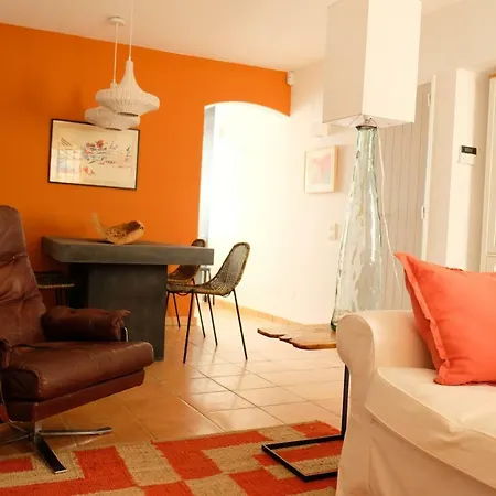 Yellow House - Checkinhome Appartement