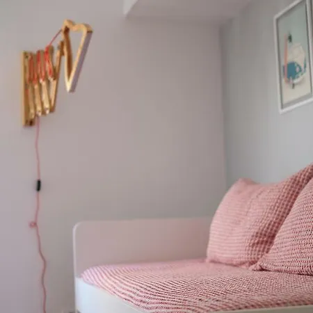 Appartement Yellow House - Checkinhome