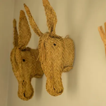 Yellow House - Checkinhome *