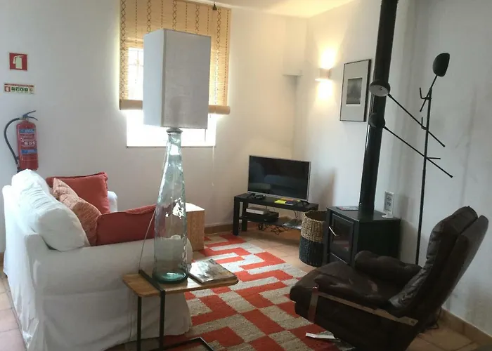 Apartament Yellow House - Checkinhome *