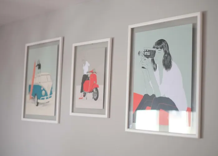 Apartament Yellow House - Checkinhome *