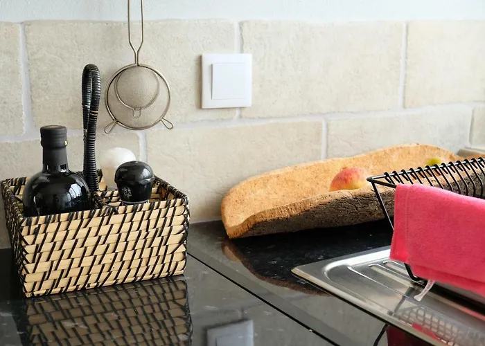 Apartament Yellow House - Checkinhome